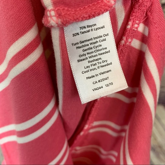 Talbots Pink Striped Rayon V Neck 3/4 Sleeve Top NWOT - Picture 4 of 6